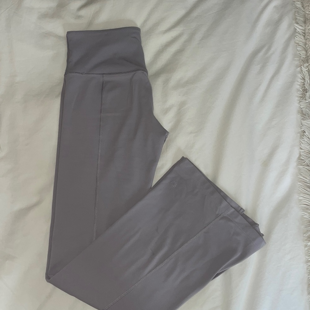 Athleta yoga pants